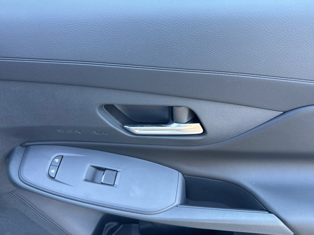 New 2026 Nissan Sentra SV FWD image 17