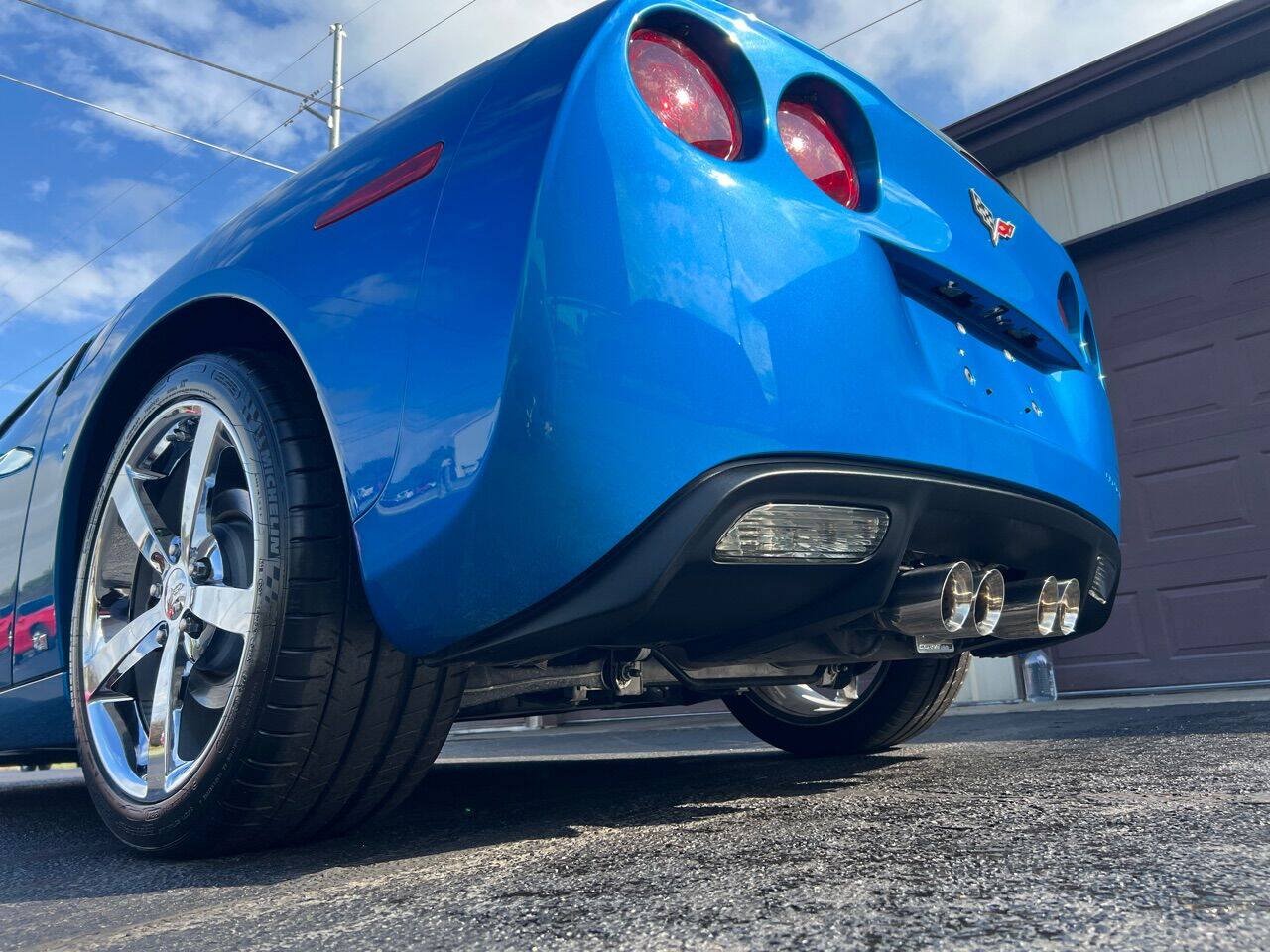 Used 2008 Chevrolet Corvette Coupe w/ Preferred Equipment Group RWD image 19