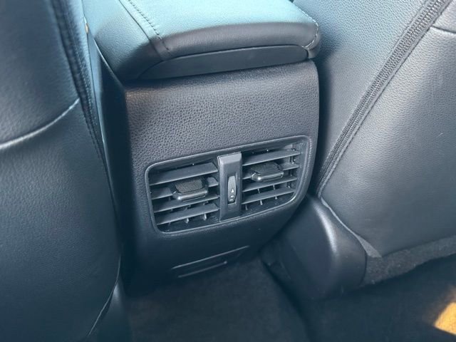 Used 2024 Toyota Corolla Cross XLE image 21