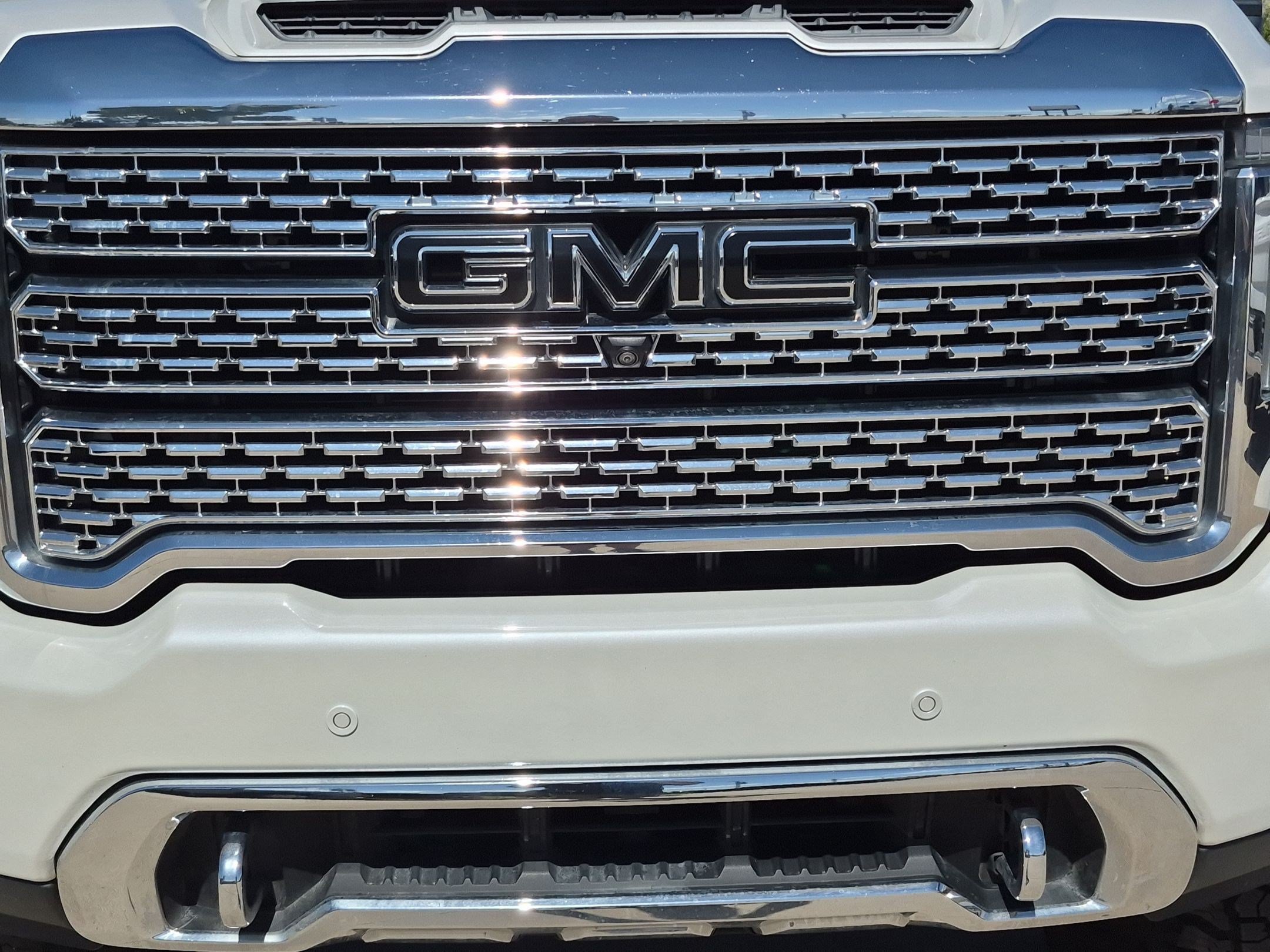 Used 2020 GMC Sierra 3500 Denali w/ Denali Ultimate Package AWD/4WD image 9