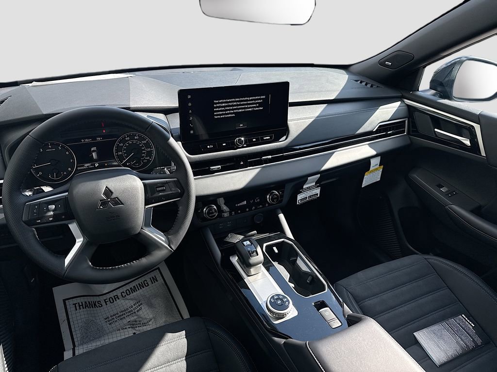 New 2026 Mitsubishi Outlander LE FWD image 21