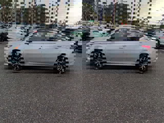 Used 2022 Nissan Altima 2.5 SR image 5