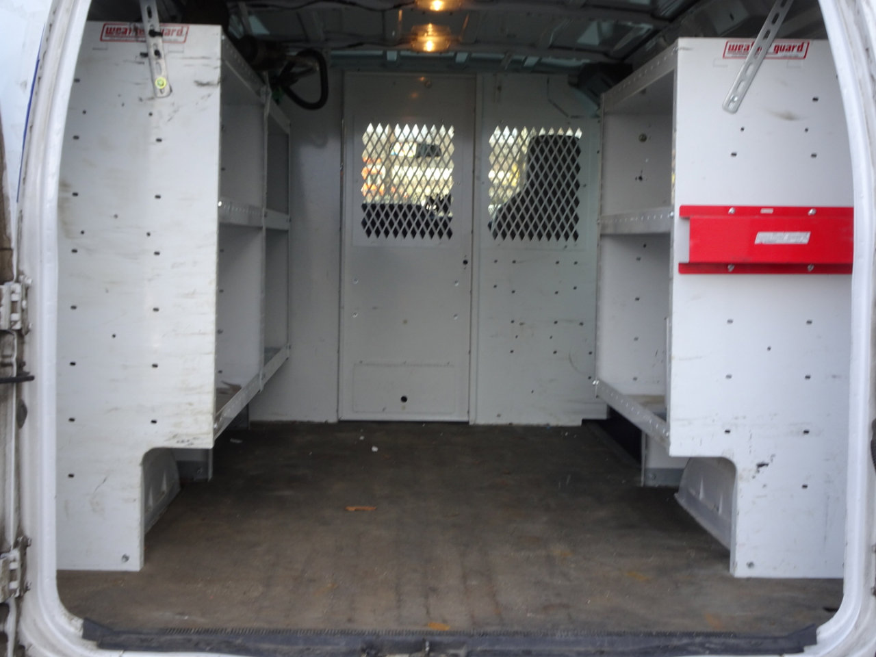 Used 2014 Ford E-250 and Econoline 250 E-250 Recreational w/ Power Group image 8