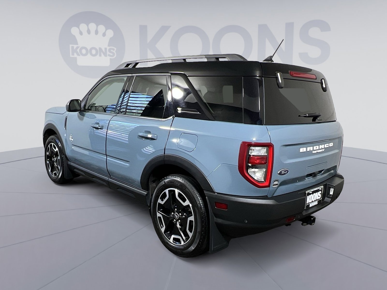 Used 2023 Ford Bronco Sport Outer Banks w/ Tech Package AWD/4WD image 8