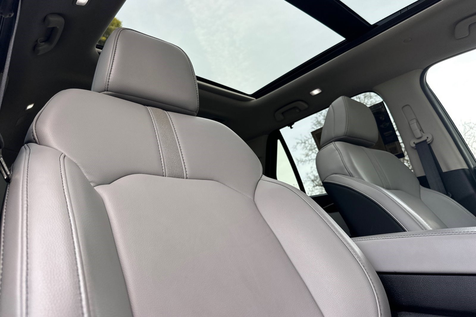 Used 2025 Honda Pilot Touring image 22