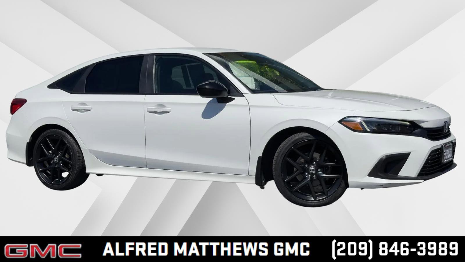 Used 2022 Honda Civic Sport image 2