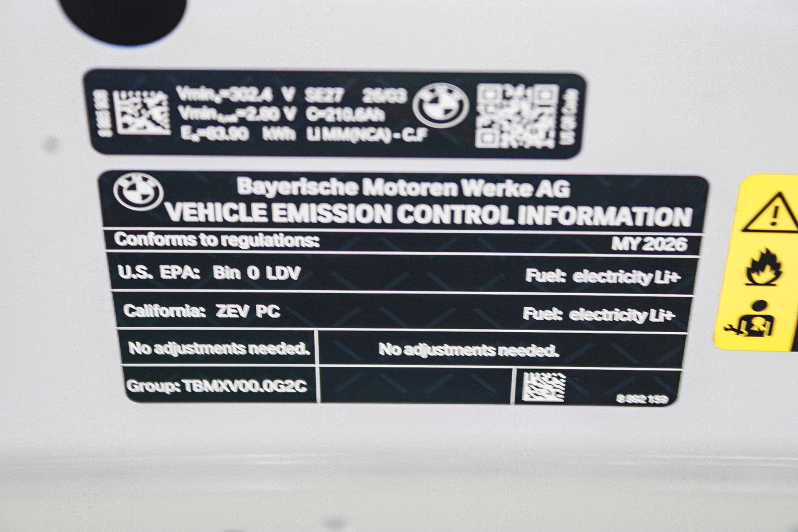 New 2026 BMW i4 xDrive40i w/ Premium Package AWD/4WD image 27