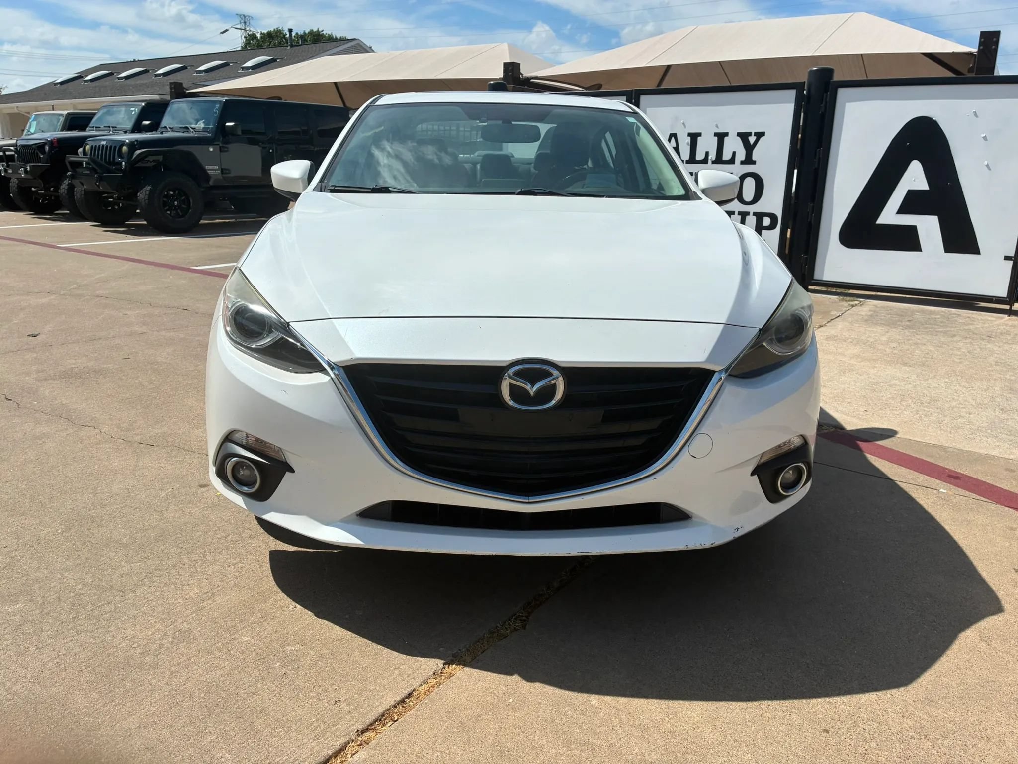 Used 2016 MAZDA MAZDA3 s Grand Touring FWD image 2