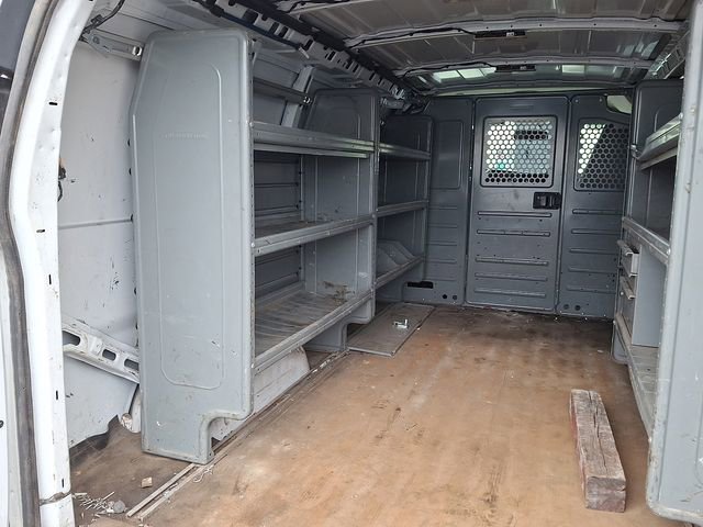 Used 2020 Chevrolet Express 2500 w/ Driver Convenience Package image 3