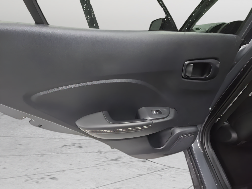 Certified 2026 Hyundai Venue SEL FWD image 16