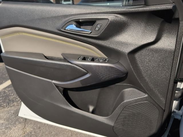New 2026 Chevrolet Trax ACTIV w/ Driver Confidence Package FWD image 13