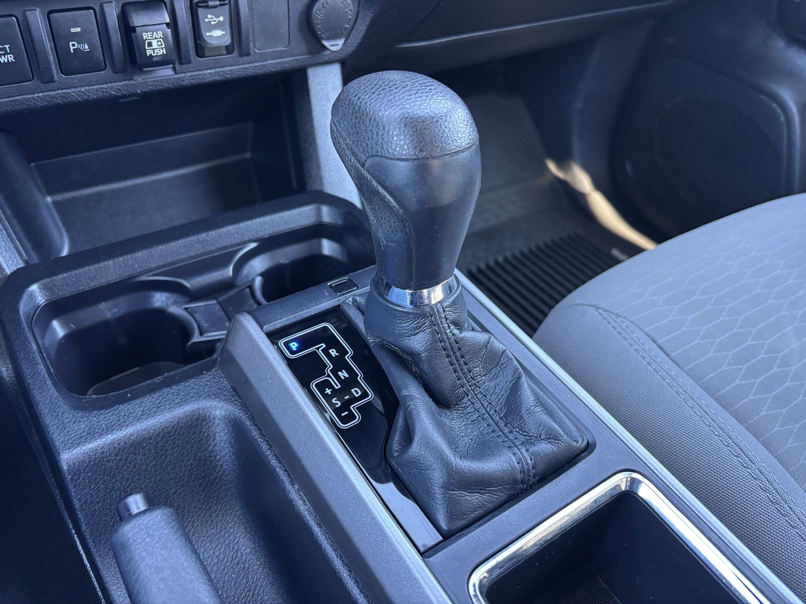 Used 2019 Toyota Tacoma SR5 image 25
