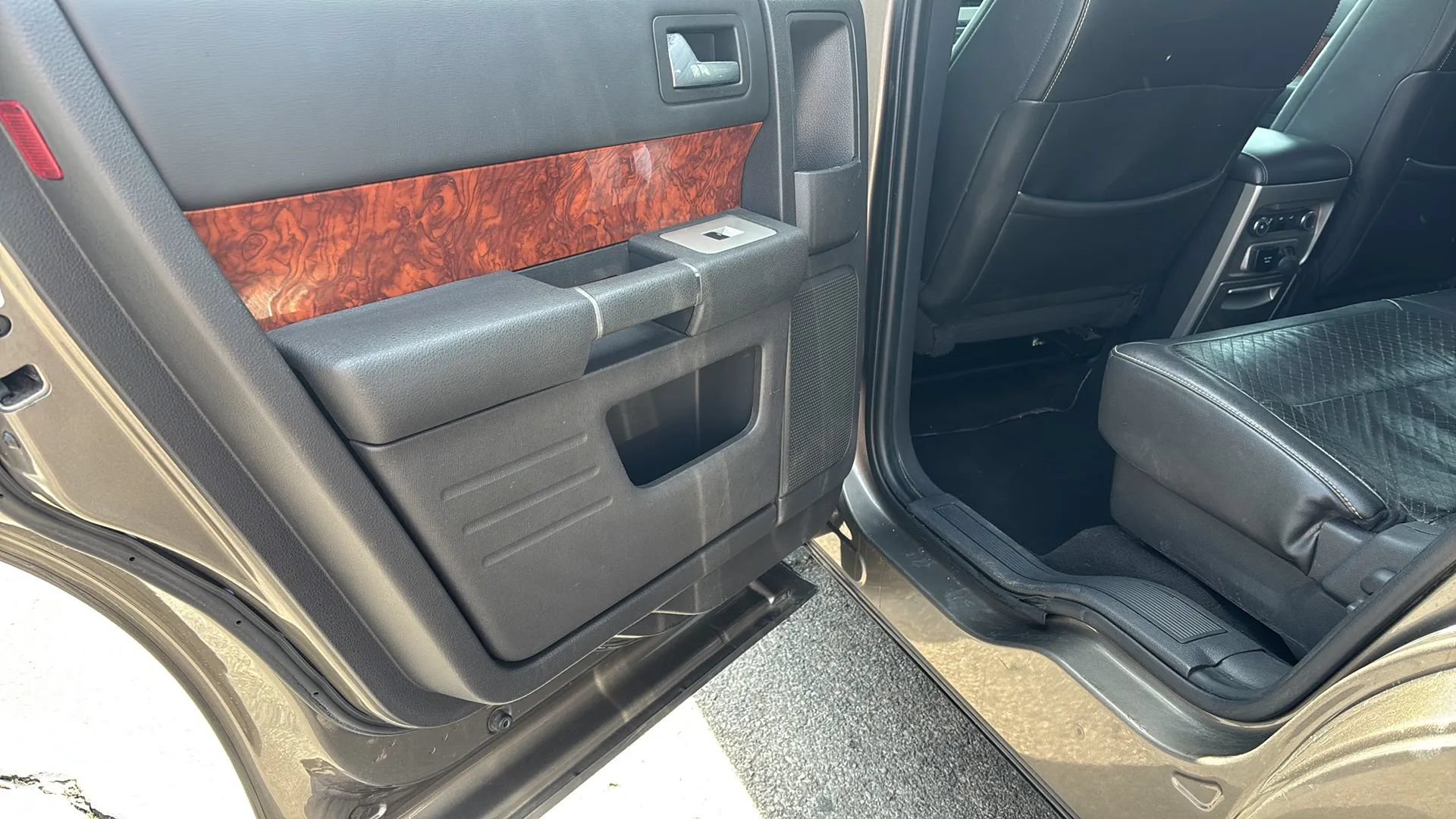 Used 2012 Ford Flex Limited AWD/4WD image 11