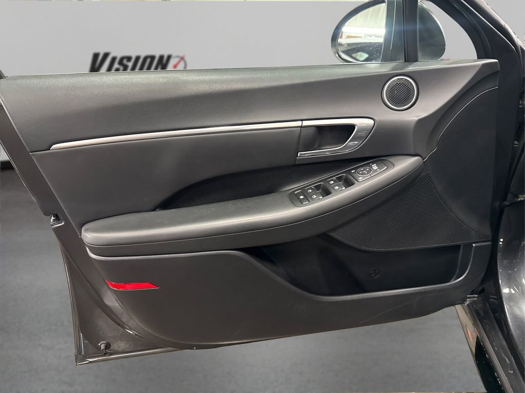 Certified 2022 Hyundai Sonata SEL w/ Convenience Package image 22