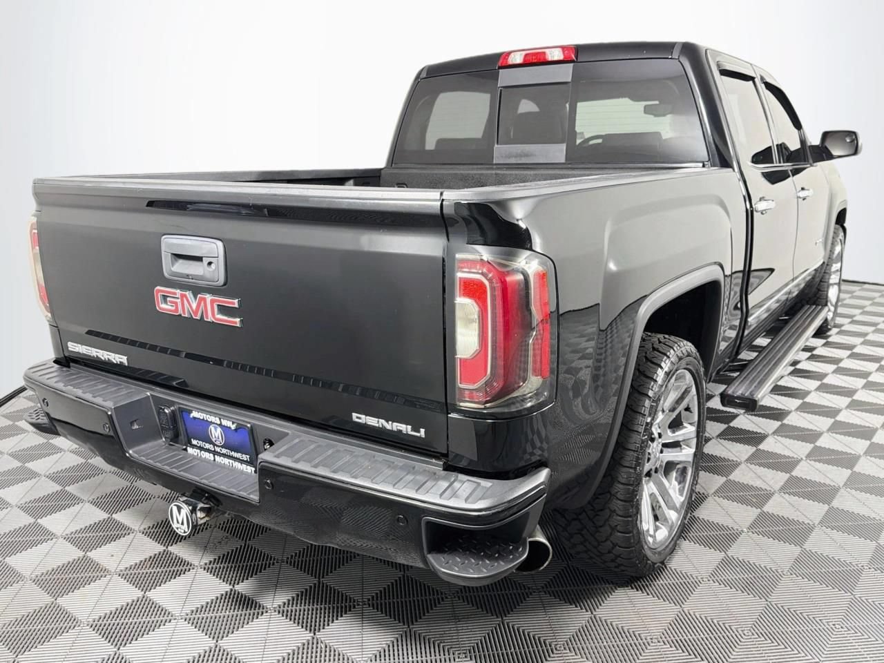 Used 2017 GMC Sierra 1500 Denali AWD/4WD image 26