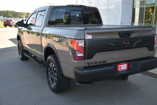 Used 2021 Nissan Titan PRO-4X w/ Pro-4x Convenience Package image 3