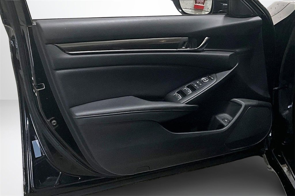 Used 2021 Honda Accord Sport image 20