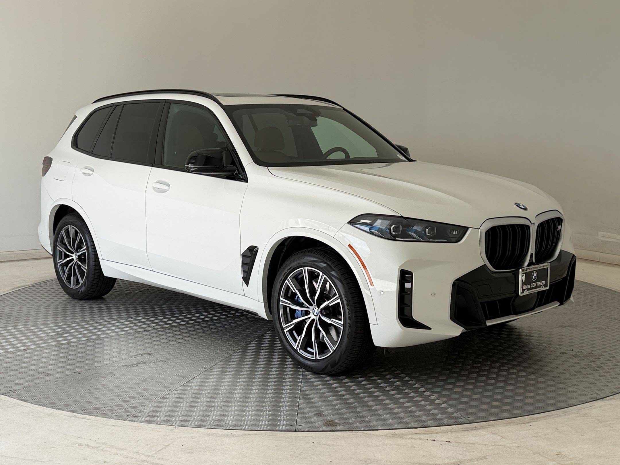Certified 2025 BMW X5 M60i w/ Climate Comfort Package AWD/4WD image 7