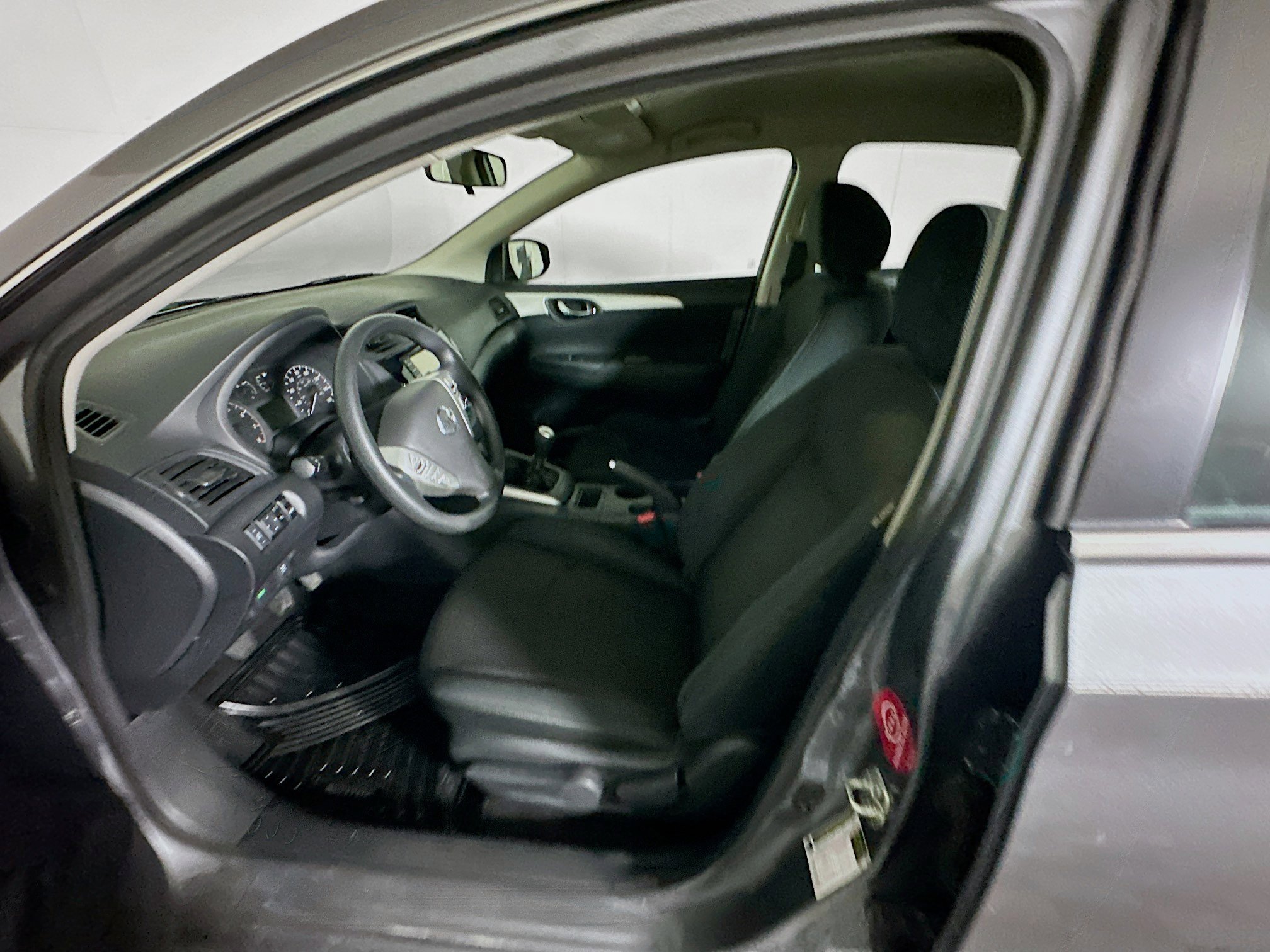 Used 2019 Nissan Sentra S image 13