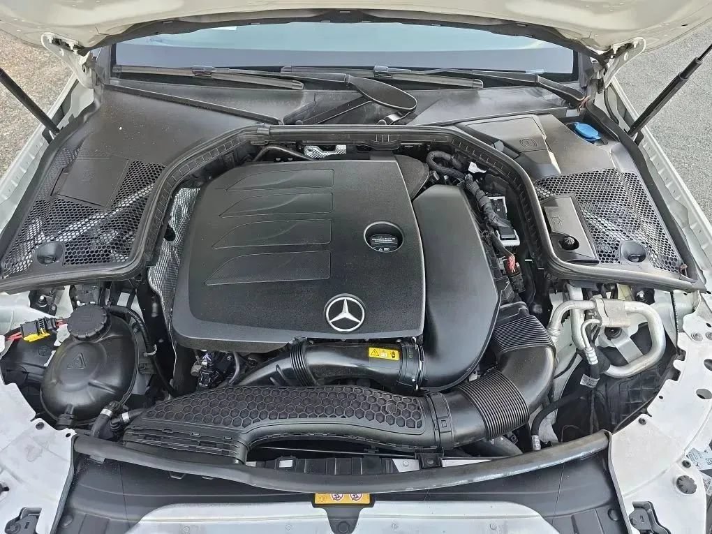 Used 2019 Mercedes-Benz C 300 Sedan image 53