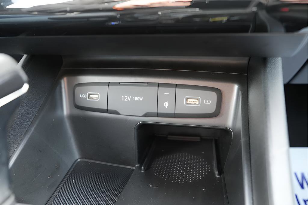 Certified 2022 Hyundai Santa Cruz SEL w/ Activity Package image 30