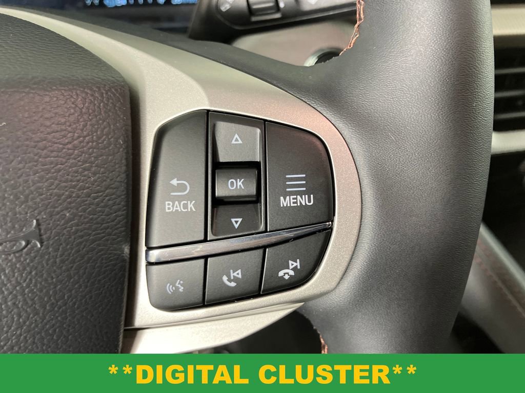 New 2026 Ford Explorer Active RWD image 18