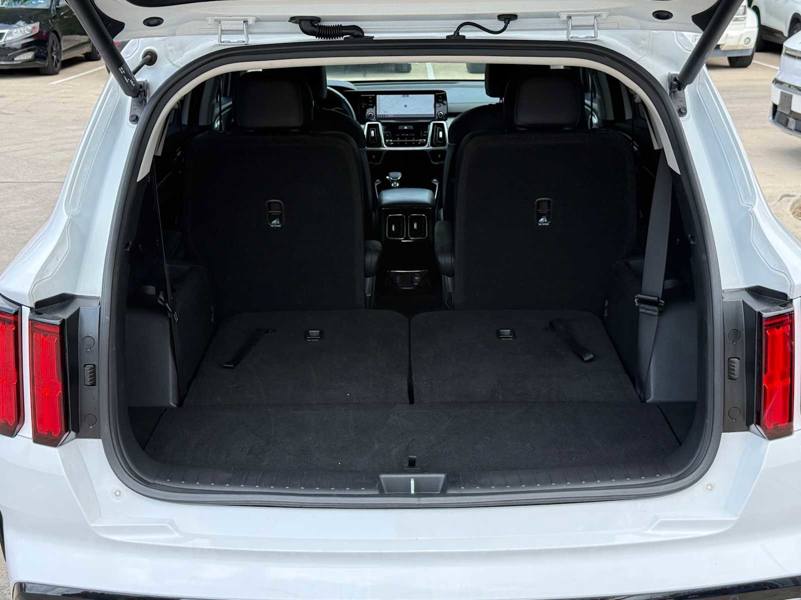 Certified 2023 Kia Sorento SX image 7