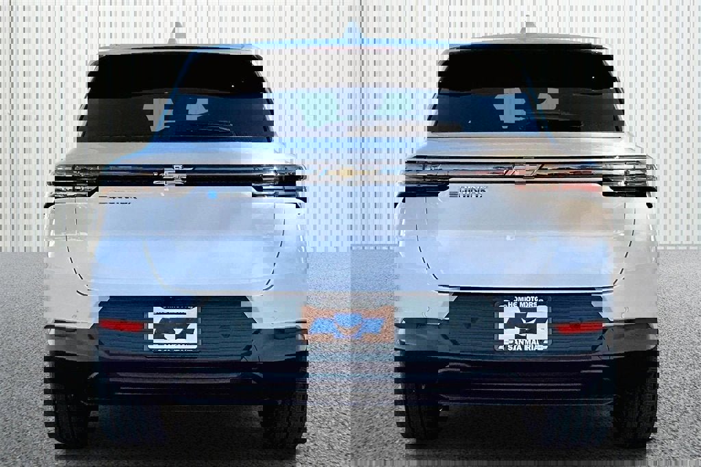 New 2026 Chevrolet Equinox EV LT w/ Comfort Package image 9