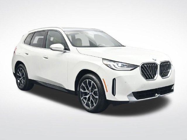 New 2026 BMW X3 xDrive30i w/ Premium Package AWD/4WD image 2