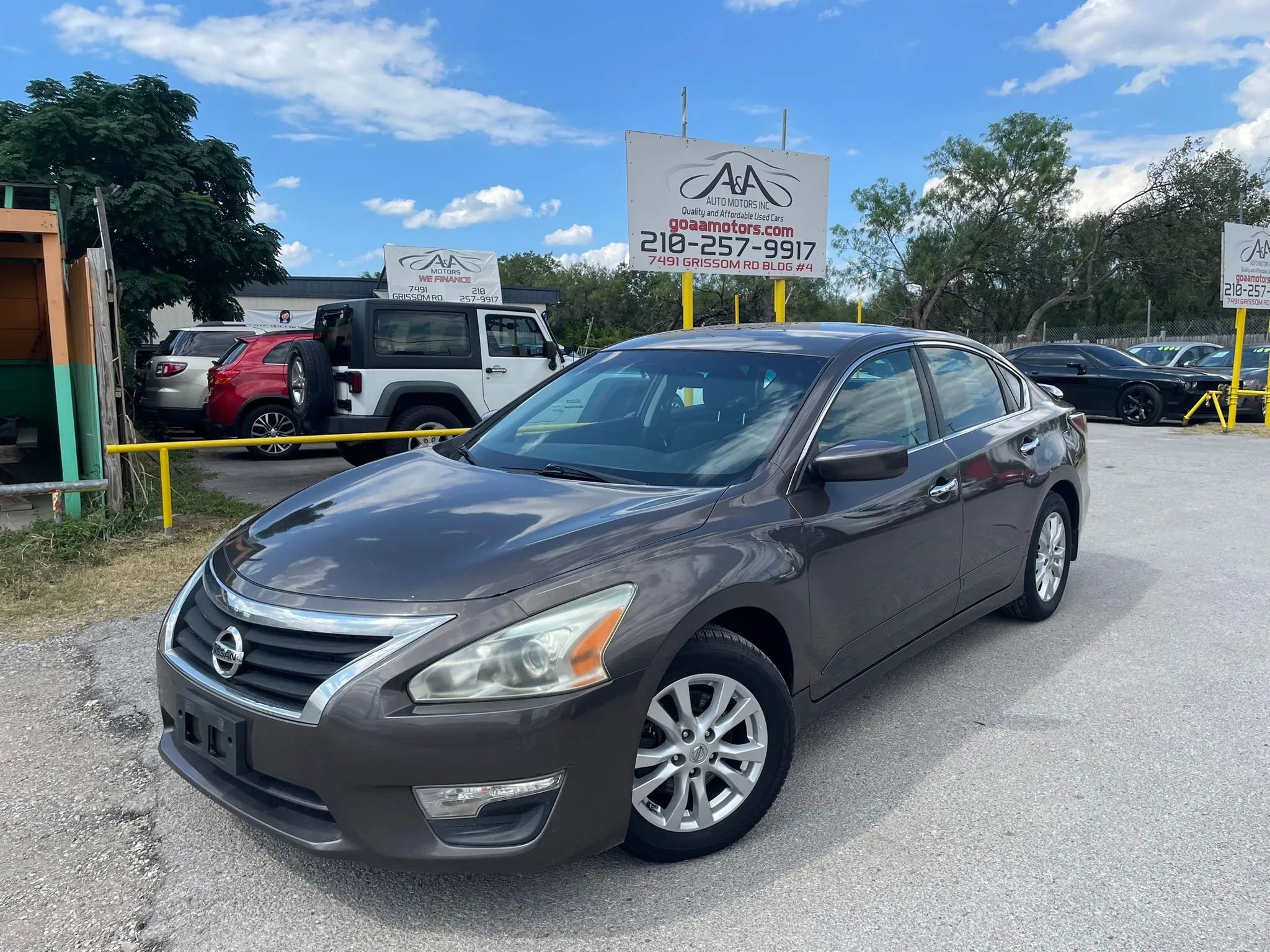 Used 2014 Nissan Altima 2.5 S w/ Sport Value Package