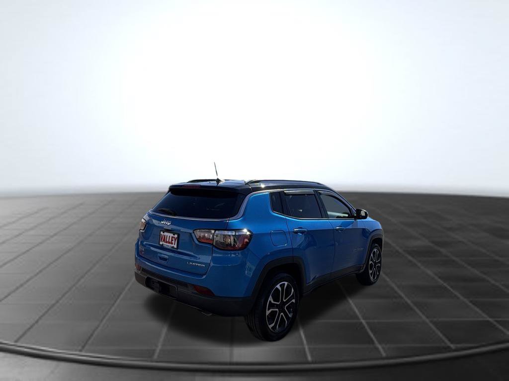 Used 2022 Jeep Compass Limited AWD/4WD image 12