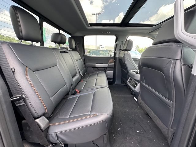 New 2026 Ford F350 Lariat w/ Lariat Premium Package AWD/4WD image 27