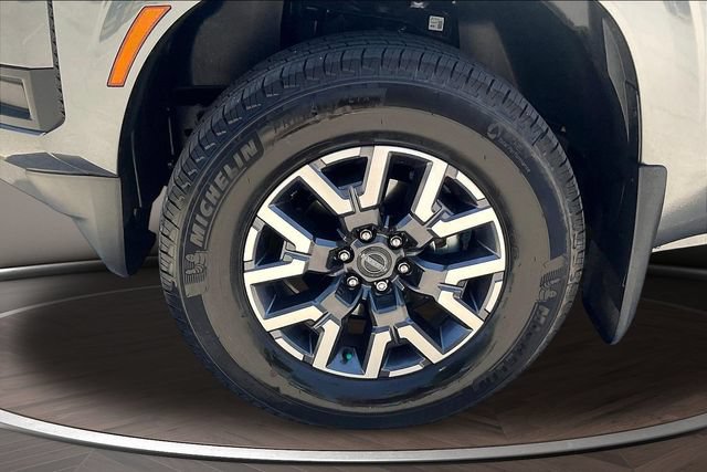Certified 2026 Nissan Frontier SV w/ All-Weather Content Package AWD/4WD image 9