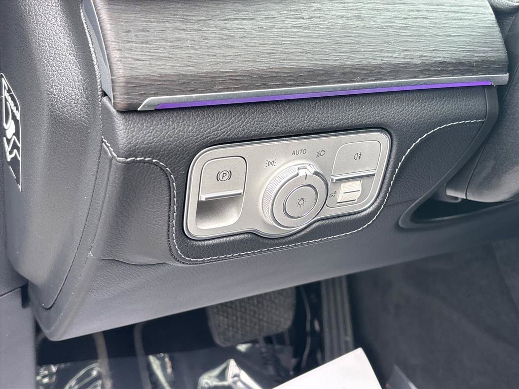 Used 2026 Mercedes-Benz GLS 450 4MATIC image 28