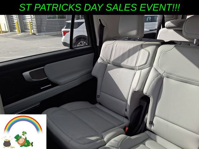 Used 2025 Ford Expedition Max Platinum w/ Driver's Package image 18