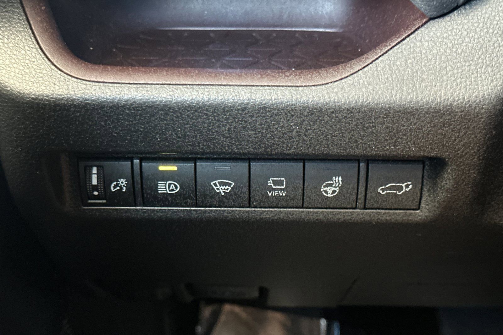 Used 2019 Toyota RAV4 Limited w/ Advanced Technology Package AWD/4WD image 32