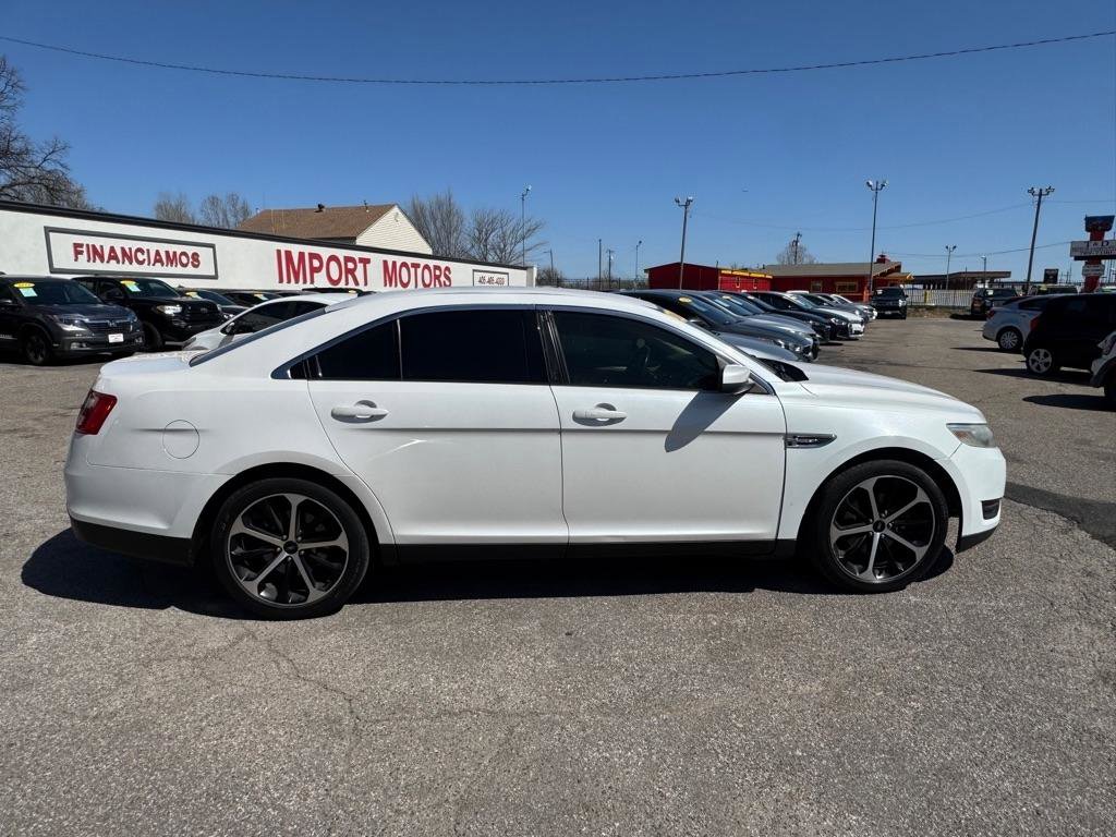 Used 2016 Ford Taurus SEL w/ Equipment Group 201A image 4