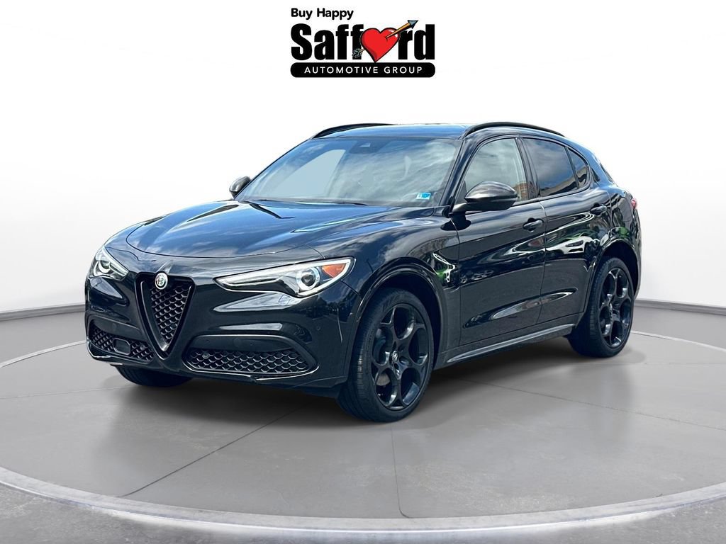 Used 2023 Alfa Romeo Stelvio Estrema