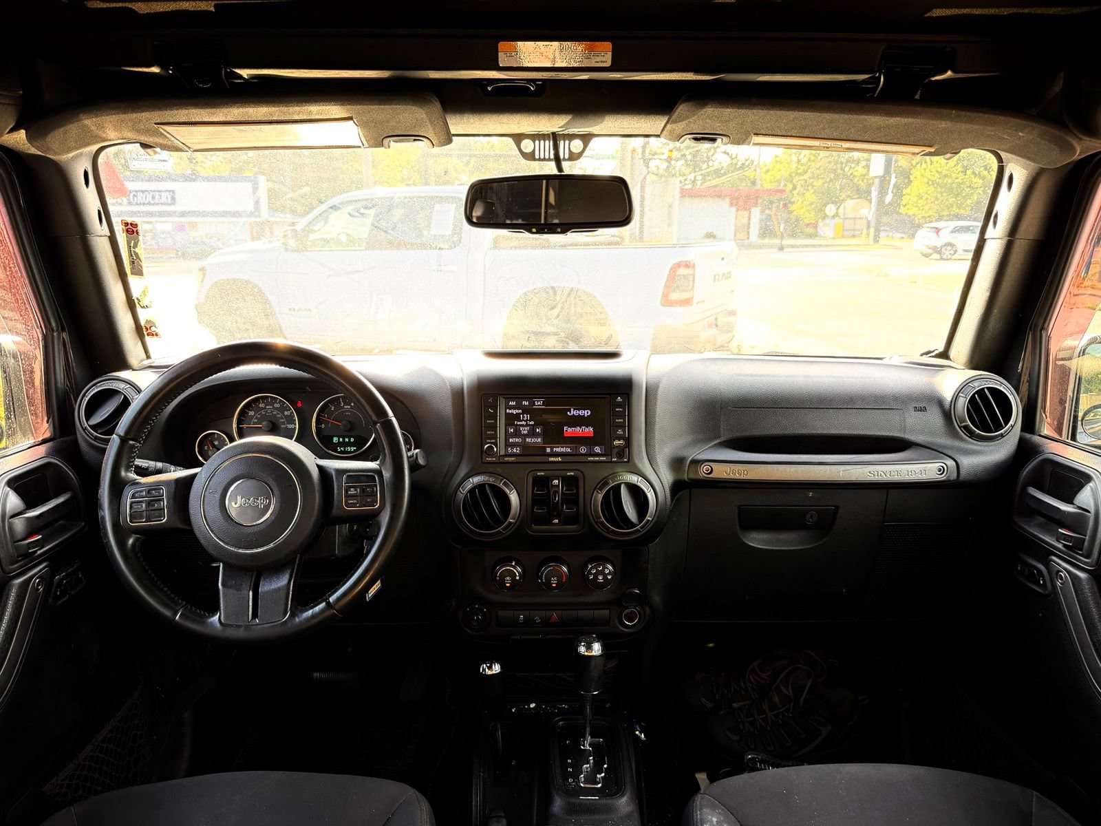 Used 2018 Jeep Wrangler Unlimited Sport S AWD/4WD image 9