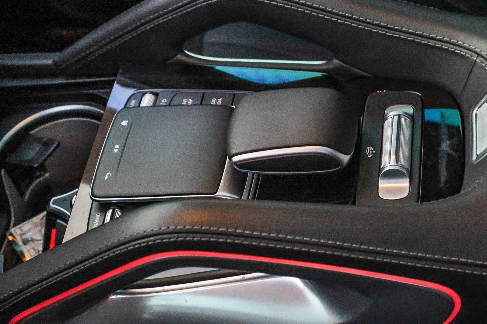 Used 2024 Mercedes-Benz GLS 63 AMG 4MATIC image 25