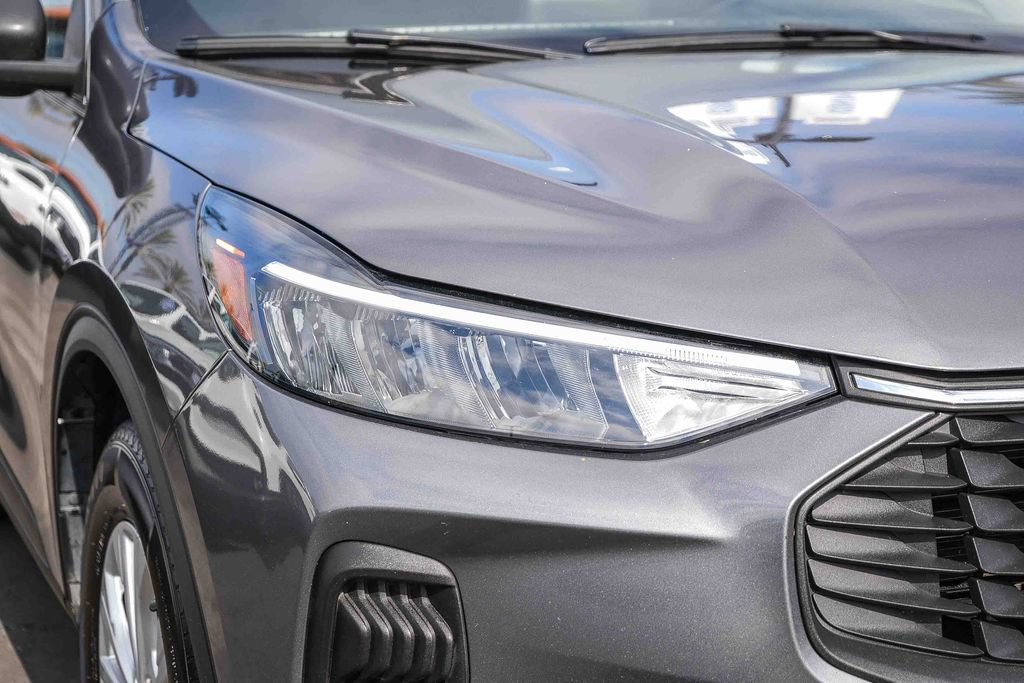Used 2024 Ford Escape Active FWD image 4