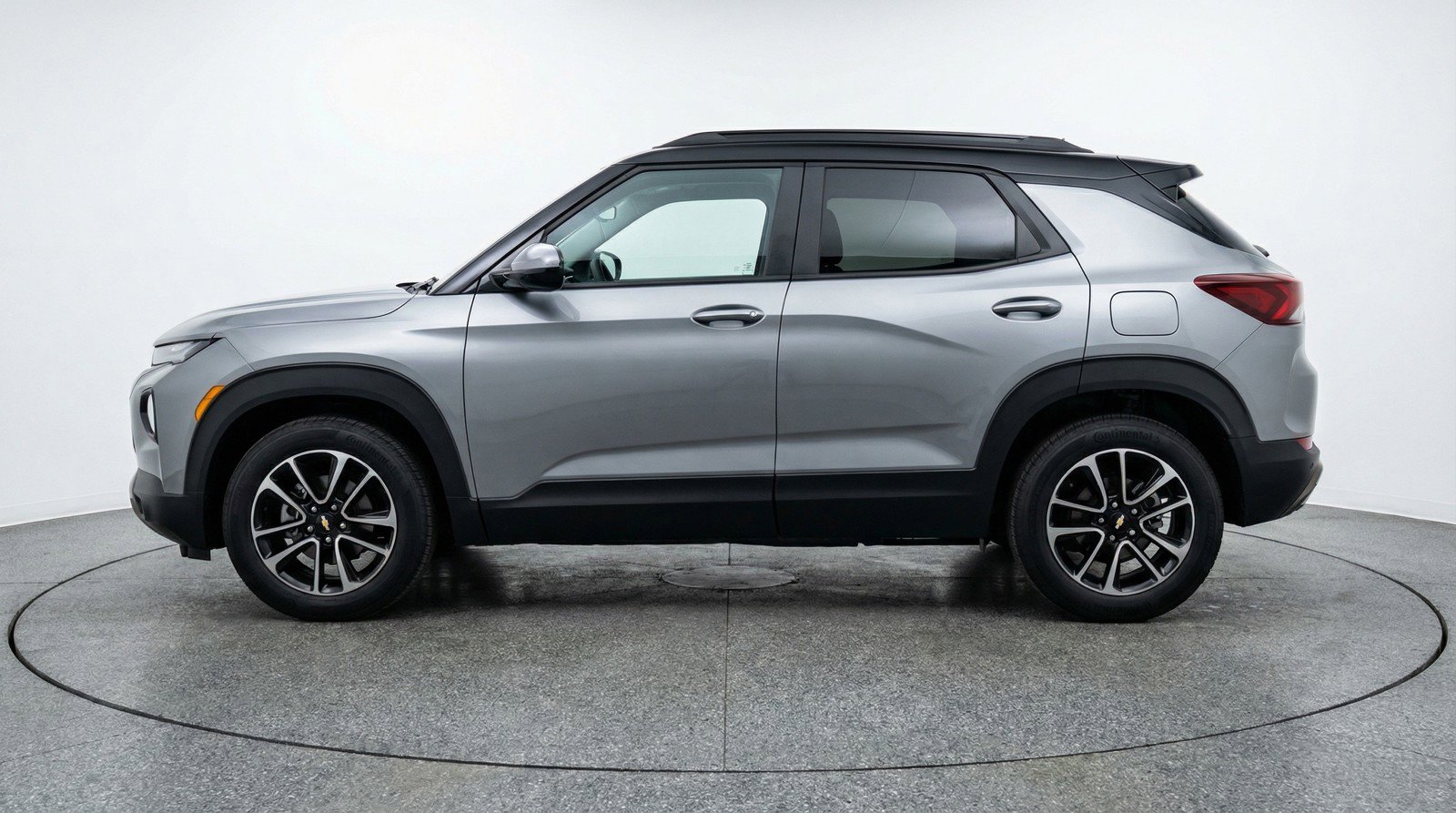 Used 2025 Chevrolet TrailBlazer LT image 5