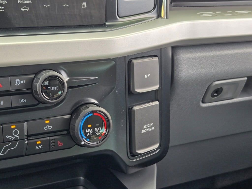New 2026 Ford F350 XLT w/ XLT Premium Package image 27