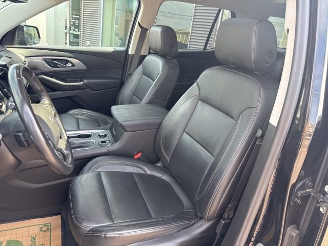 Used 2020 Chevrolet Traverse RS image 19