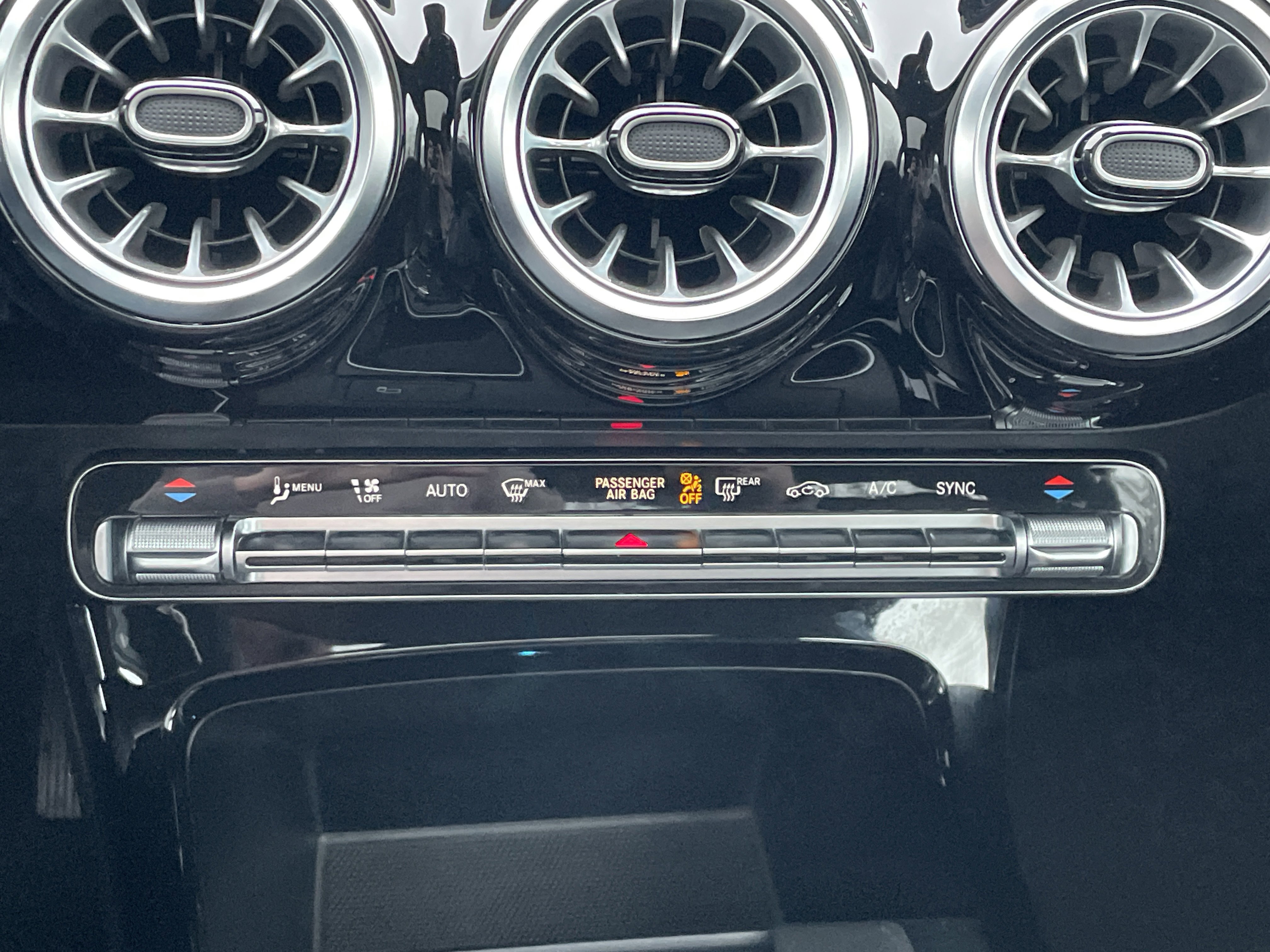 Certified 2022 Mercedes-Benz A 220 image 31