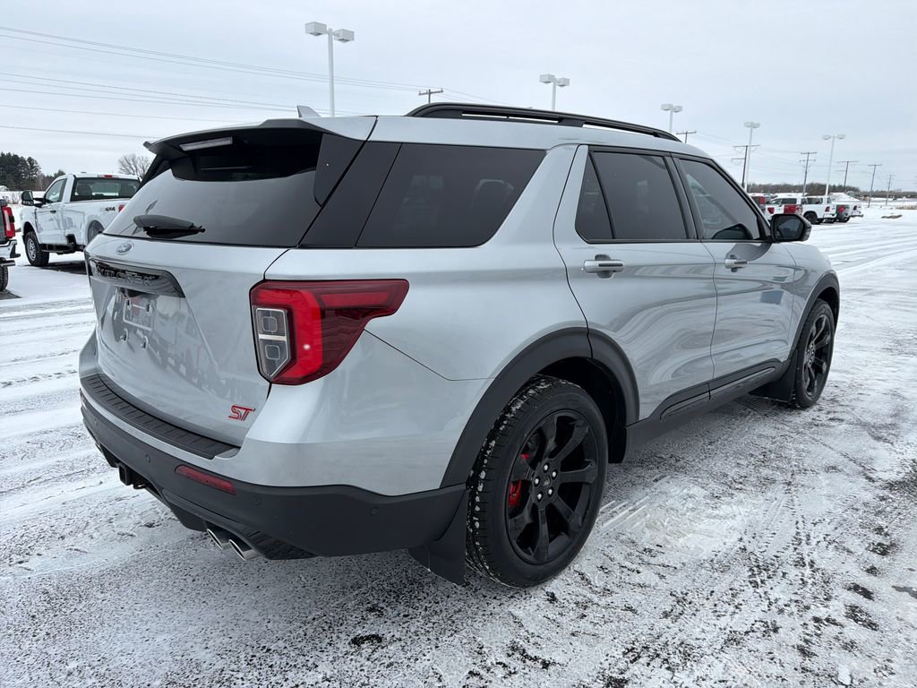 Used 2020 Ford Explorer ST w/ ST Street Pack image 5