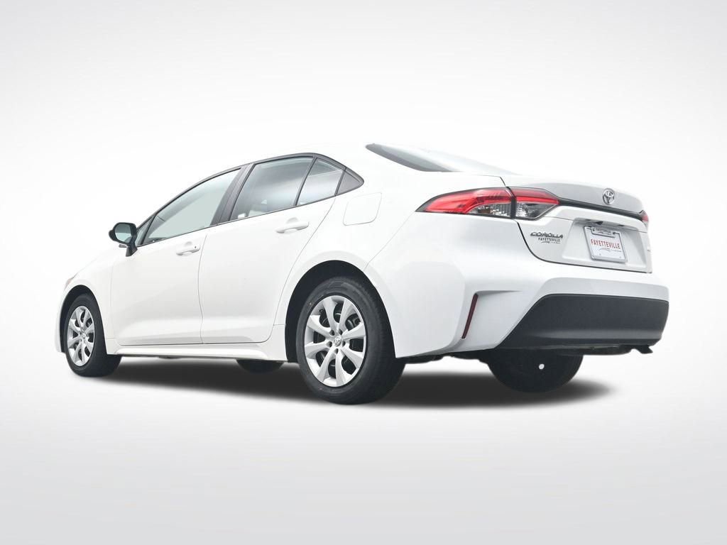 Used 2024 Toyota Corolla LE image 37