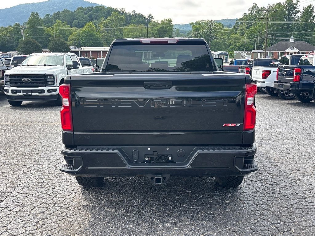 Used 2024 Chevrolet Silverado 1500 RST w/ Protection Package AWD/4WD image 6