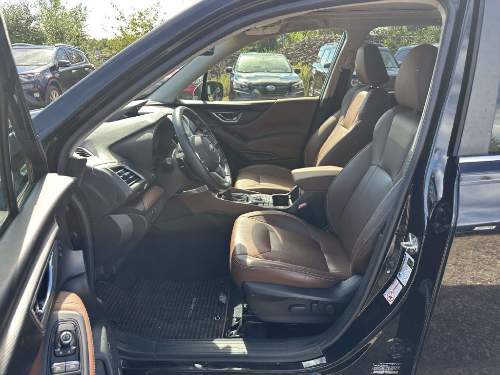 Used 2020 Subaru Forester Touring AWD/4WD image 14