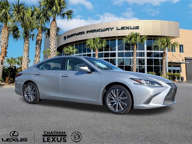 Used 2021 Lexus ES 300h w/ Premium Package image 1